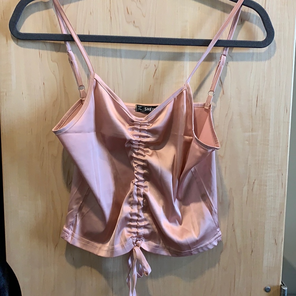 Adjustable Rouched Tank